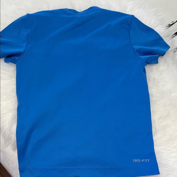 Nike Blue Tee and Neon Shorts Set - Picture 7 of 8